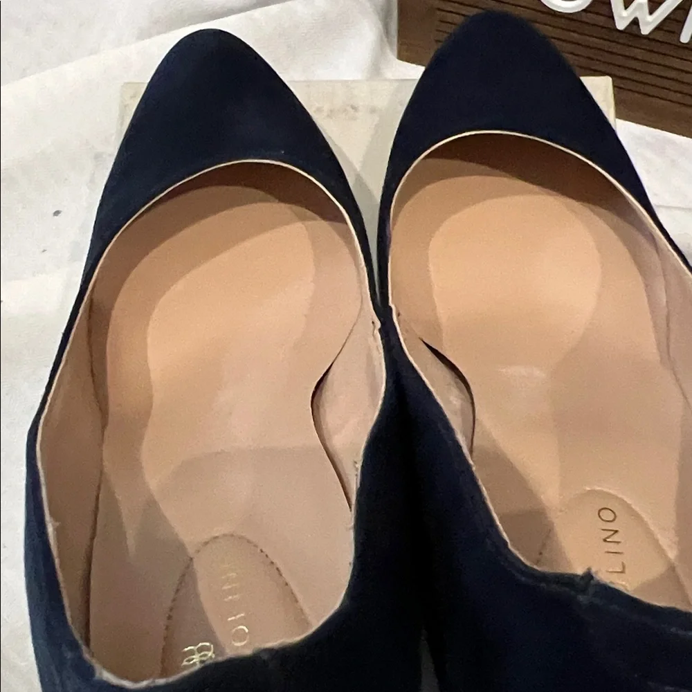 Bandolino Dark Blue Suede Wedge Pumps